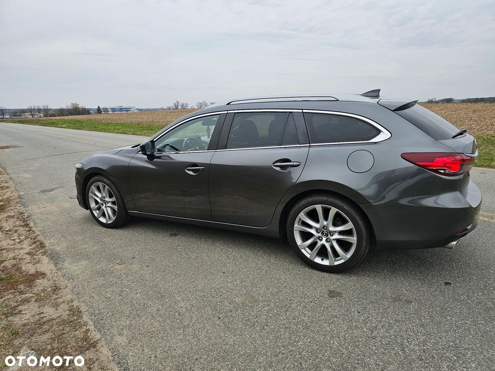 Mazda 6 - 4