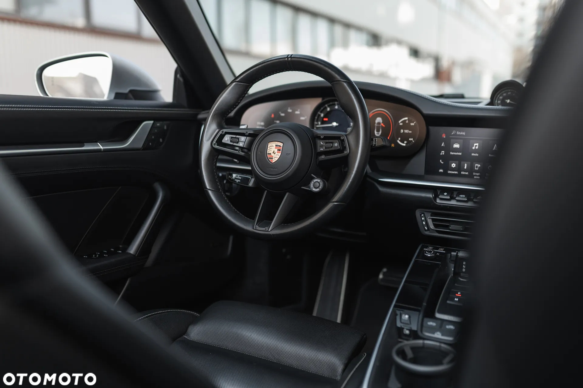 Porsche 911 Carrera S - 27