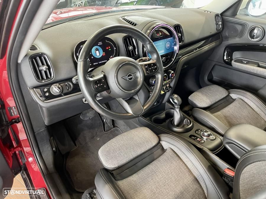 MINI Countryman Cooper SE ALL4 Auto - 10