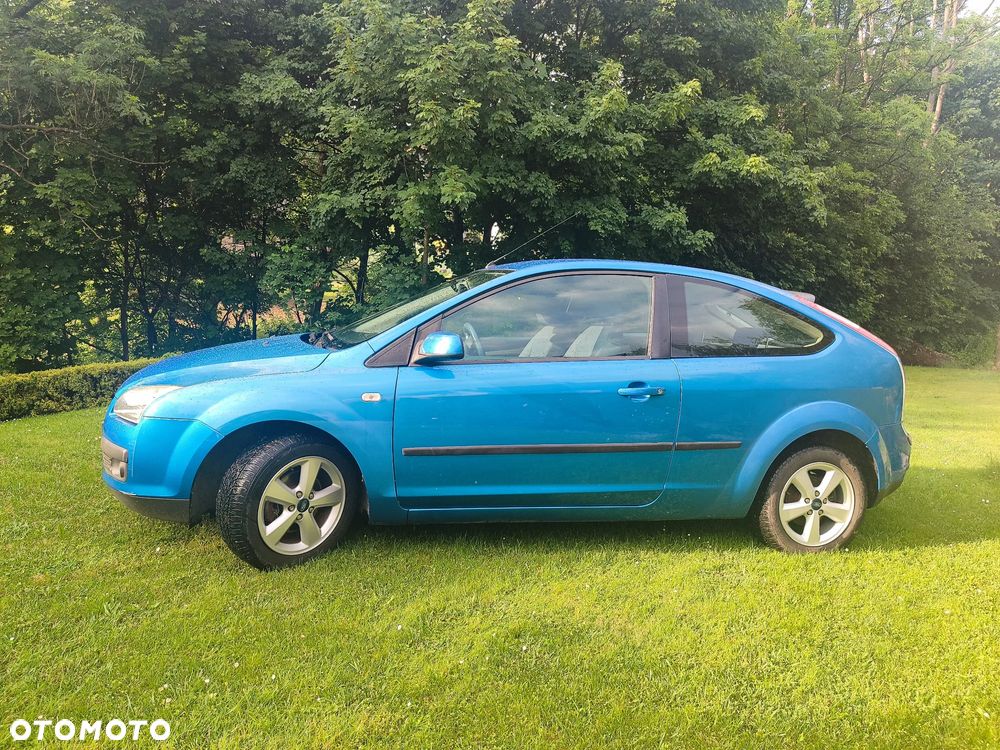 Ford Focus 1.6 16V Style - 2