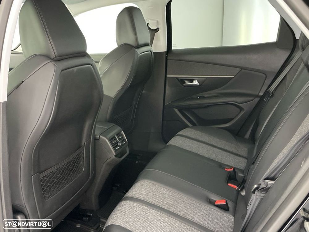 Peugeot 3008 1.5 BlueHDi Allure - 12