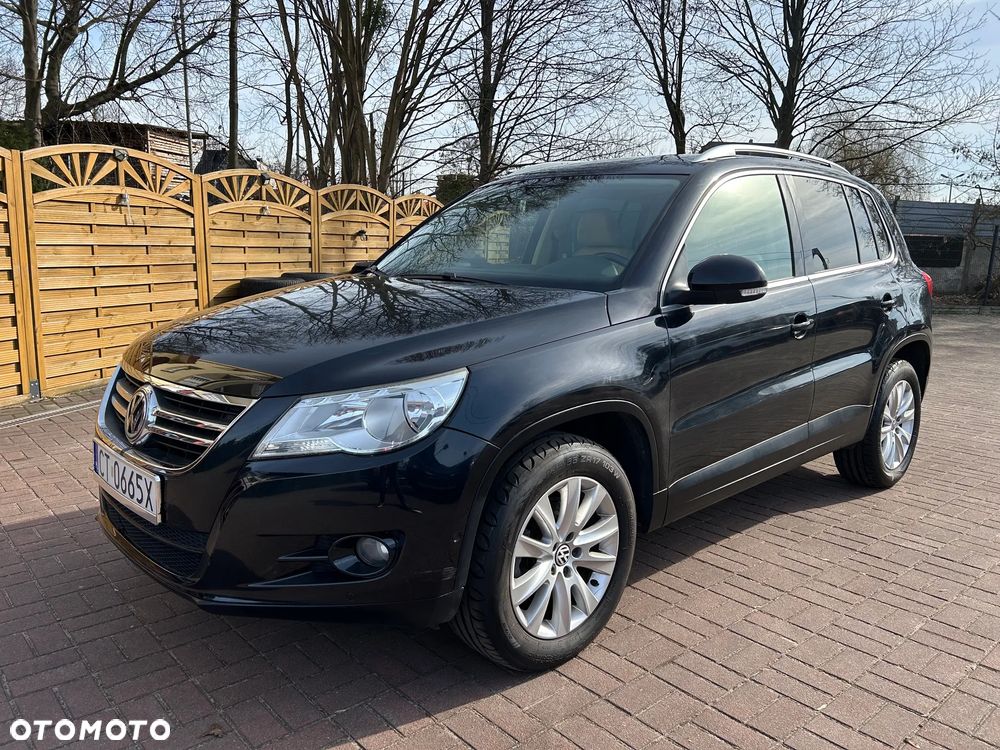 Volkswagen Tiguan 2.0 TDI DPF 4Motion BlueMotion Technology Lounge Sport & Style - 20
