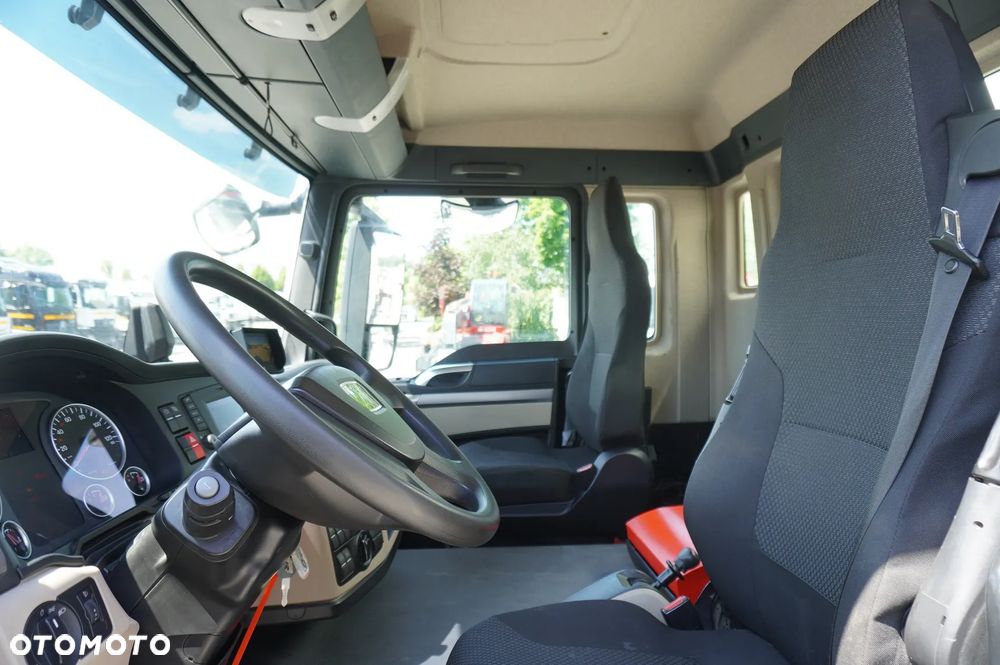 MAN TGS 26.420 6×4 / Fassi F215A.2.24 / Pilot / Rotator / platforma 6.7 m / 3 sztuki_255171 - 21