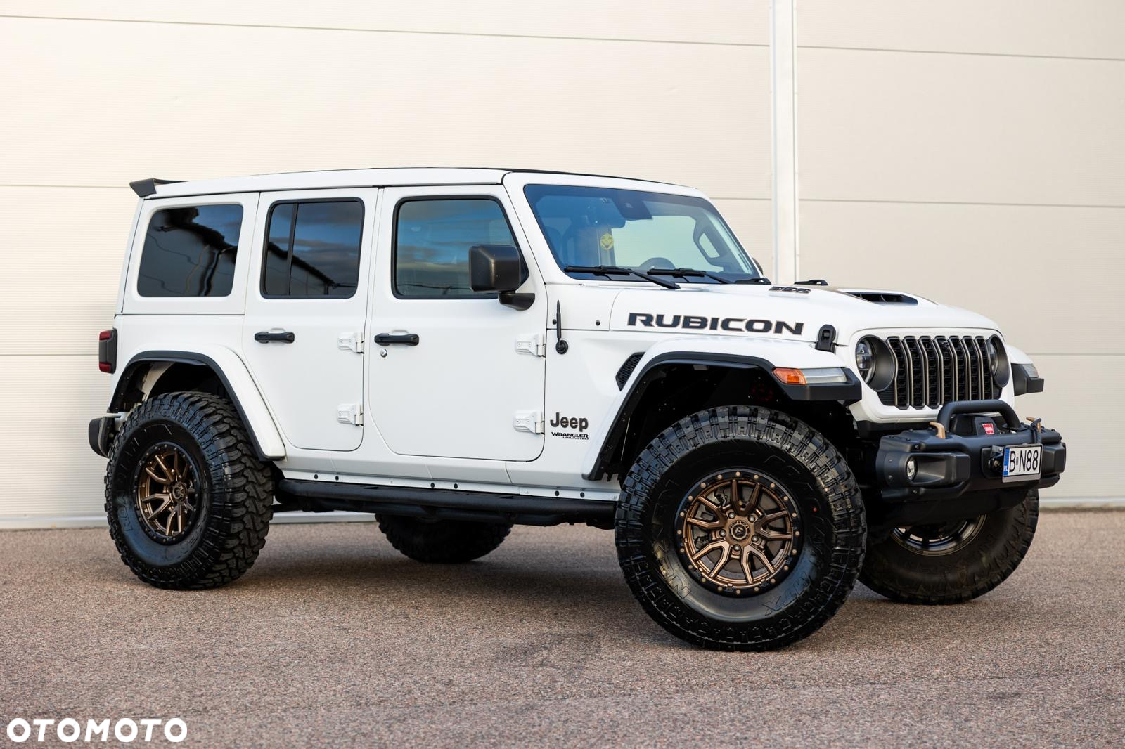 Jeep Wrangler - 16