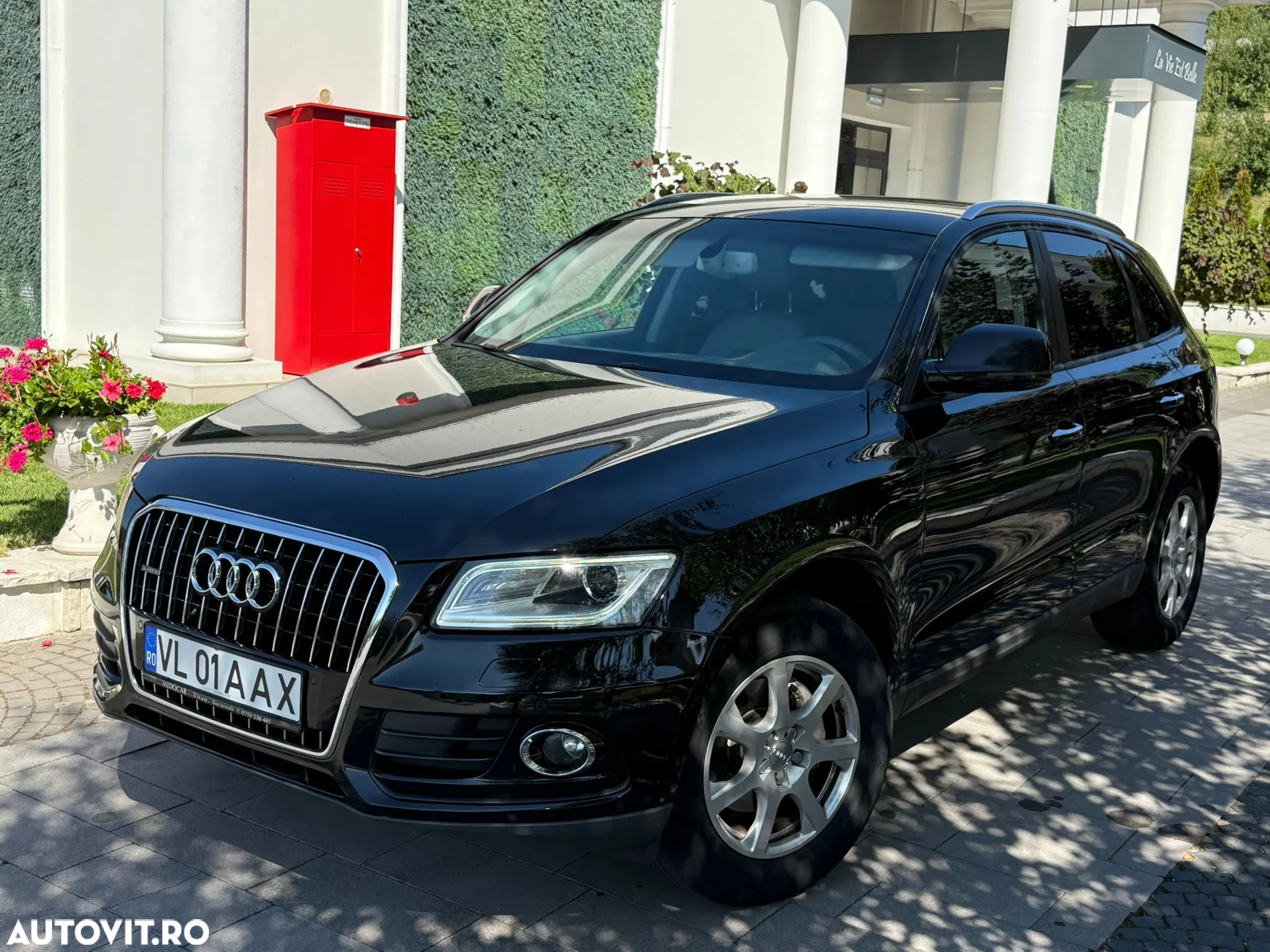Audi Q5 2.0 40 TDI quattro S tronic Design - 3