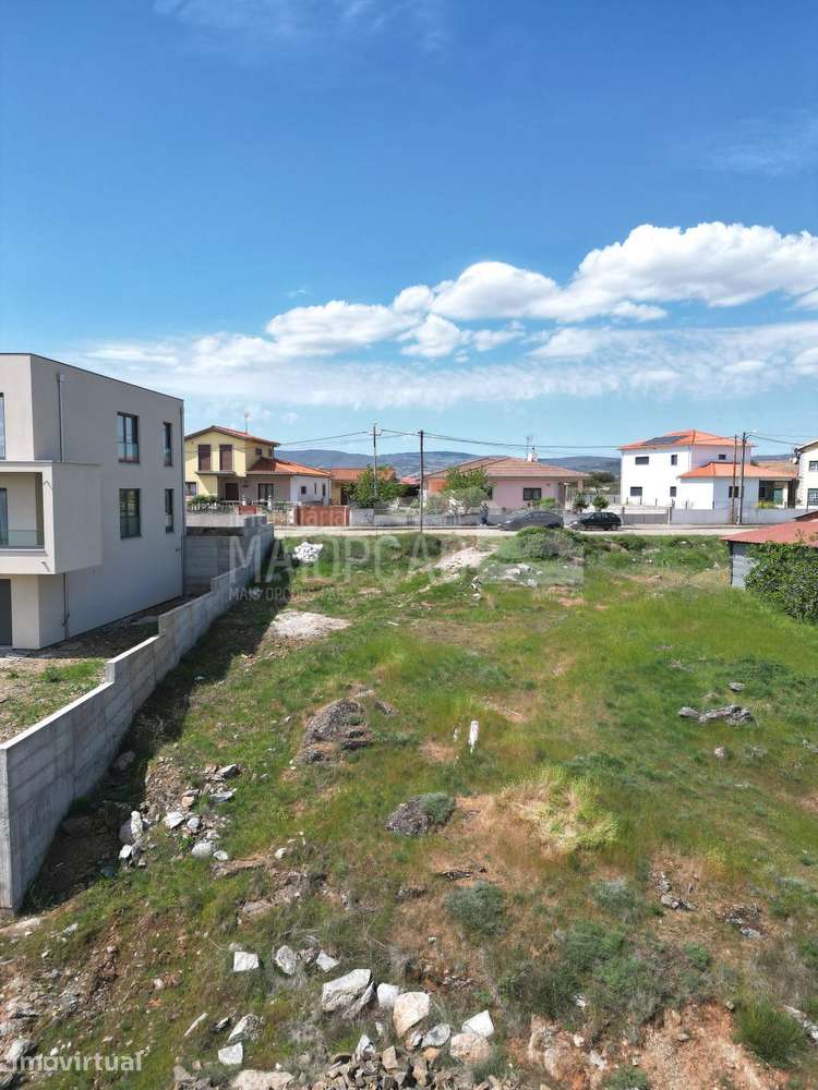 Terreno em São Pedro de Sarracenos – Bragança - Grande imagem: 2/8