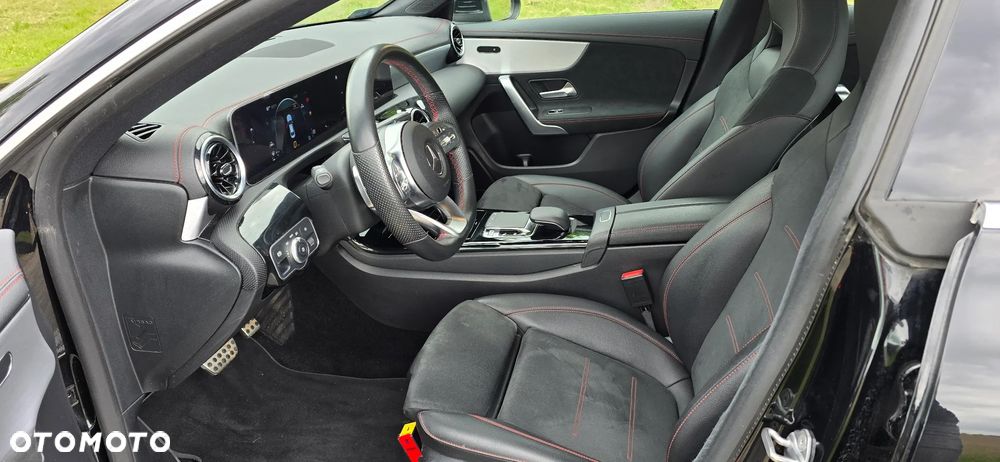 Mercedes-Benz CLA 220 AMG Line 7G-DCT - 9