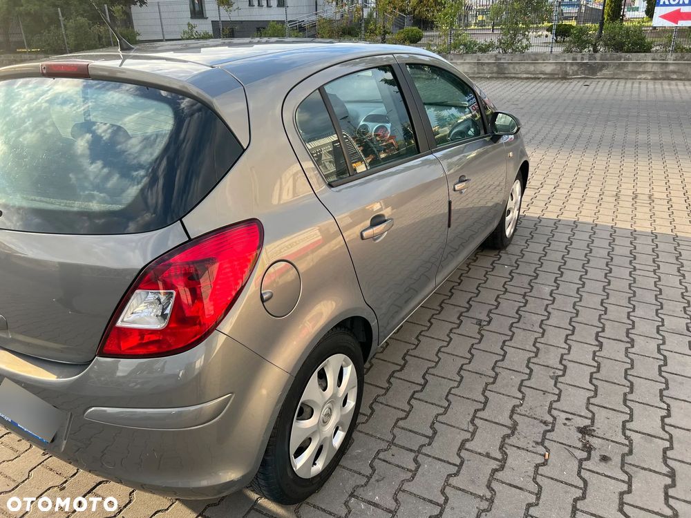 Opel Corsa 1.2 16V Enjoy - 3
