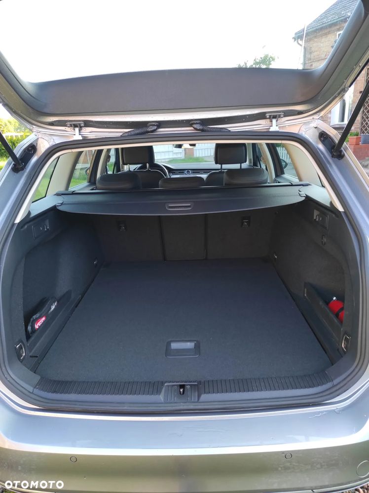 Volkswagen Passat 2.0 TDI BMT Highline - 6