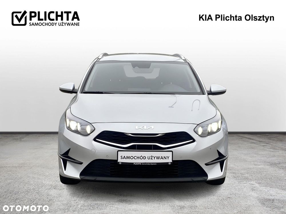 Kia Ceed - 8