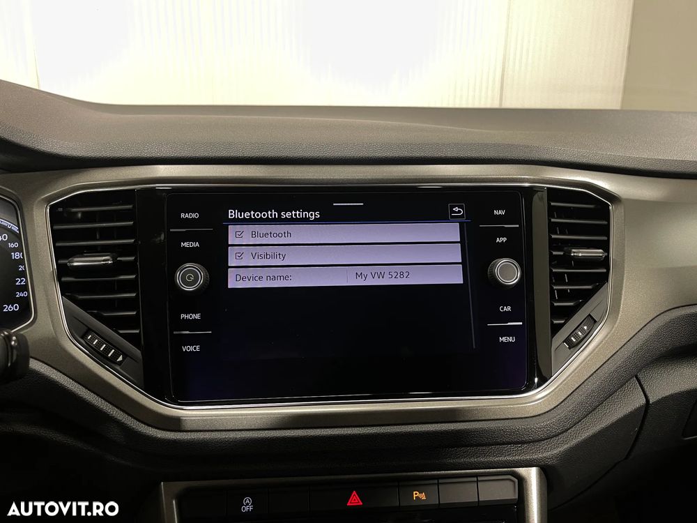 Volkswagen T-Roc 1.5 TSI Design - 15