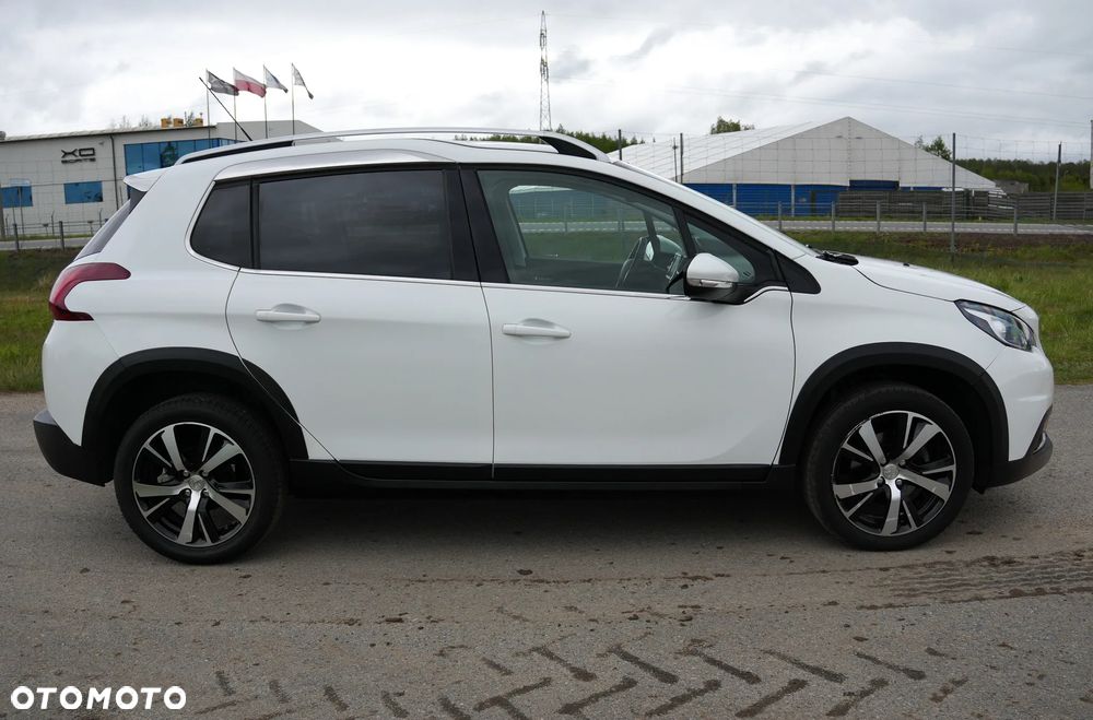 Peugeot 2008 PureTech 110 Stop&Start Allure - 10