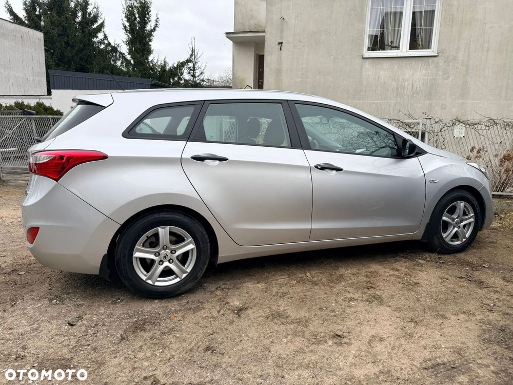 Hyundai i30 1.6 Style - 14