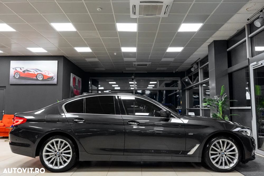 BMW Seria 5 520d xDrive Aut. - 39