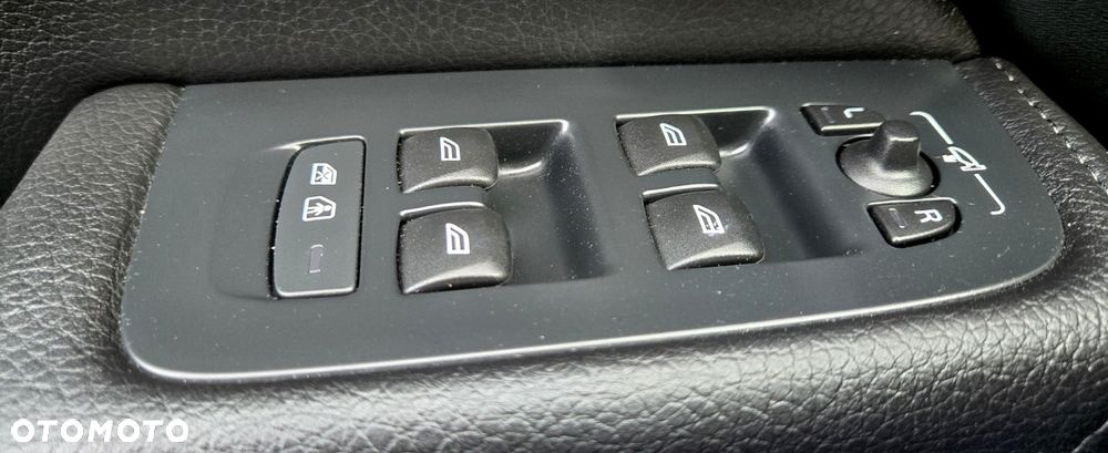 Volvo XC 60 B4 D Geartronic Inscription - 23