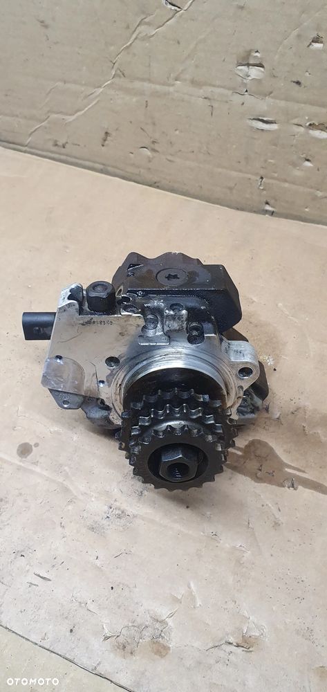 Pompa wtryskowa paliwa BMW 3 E90 7798333 - 5