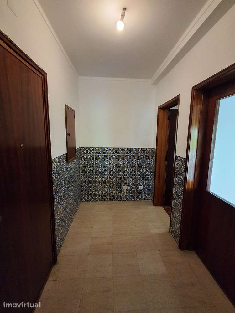 T3 Bairro Santa Eugénia - Grande imagem: 2/14
