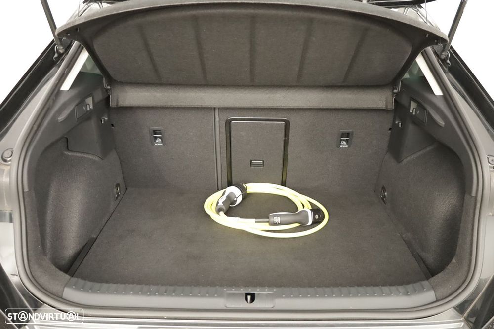 Cupra Formentor 1.4 e-Hybrid DSG - 23