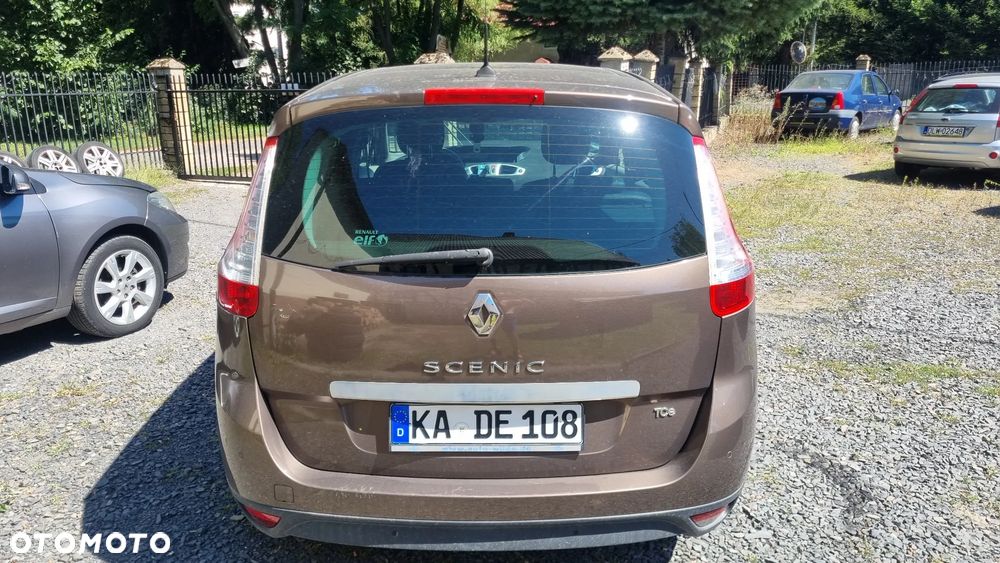 Renault Scenic TCe 130 Luxe - 24