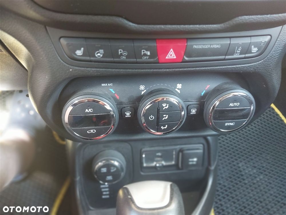 Jeep Renegade 2.0 MultiJet Trailhawk 4WD S&S - 9
