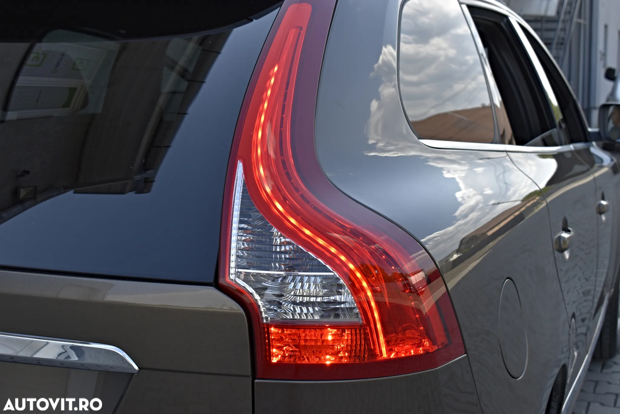 Volvo XC 60 D4 Geartronic Summum - 31