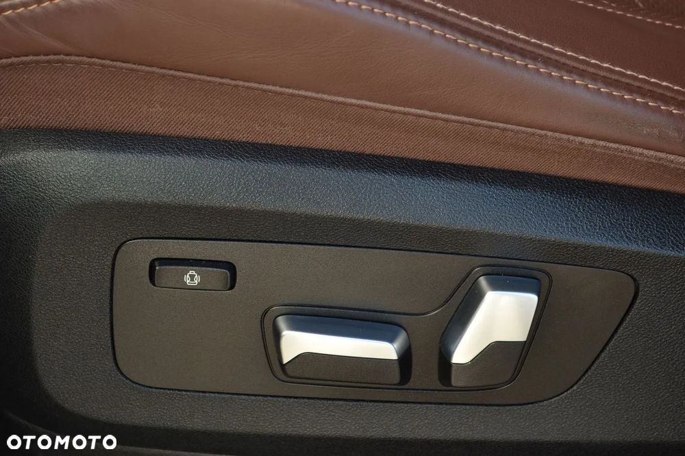 BMW X5 xDrive25d - 17