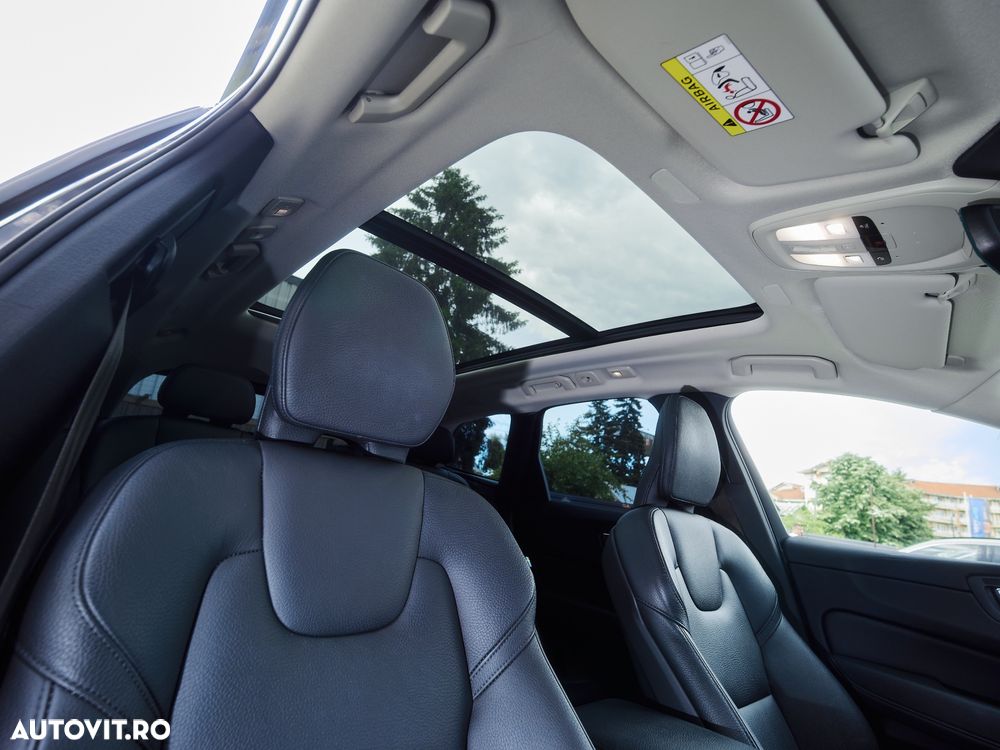 VOLVO XC60 2021 — imagine 20