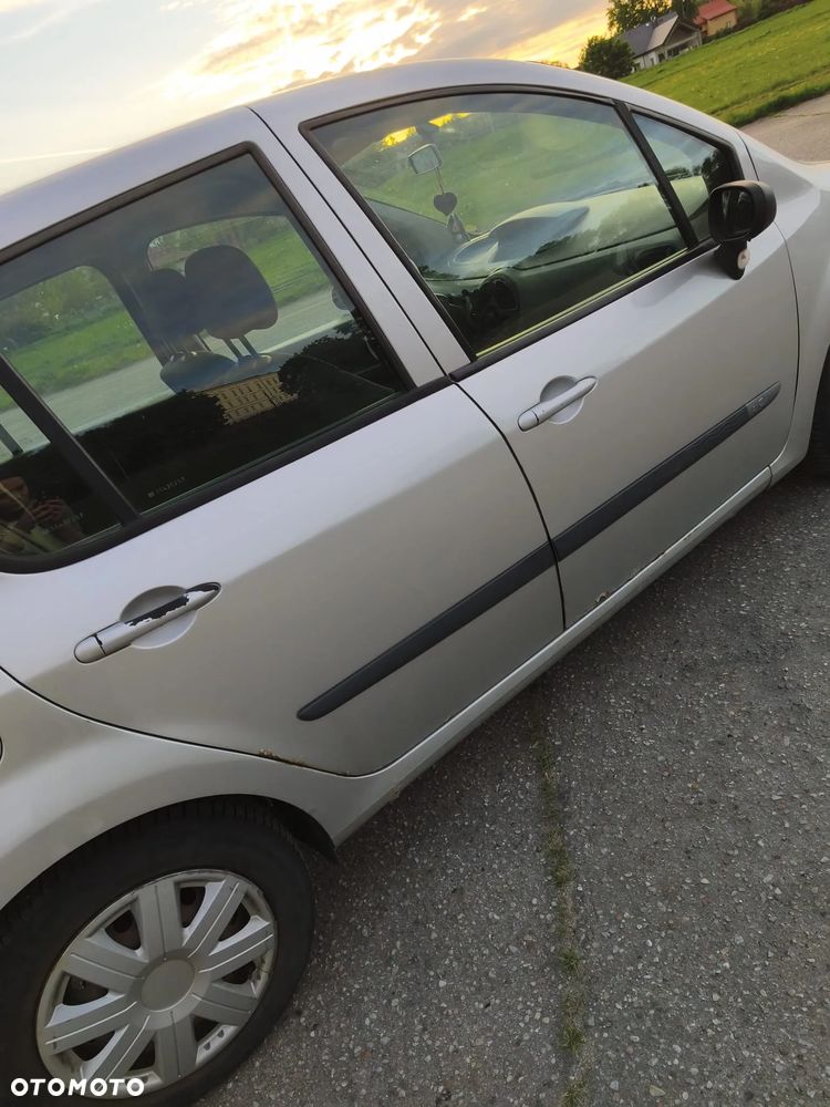 Renault Modus - 2