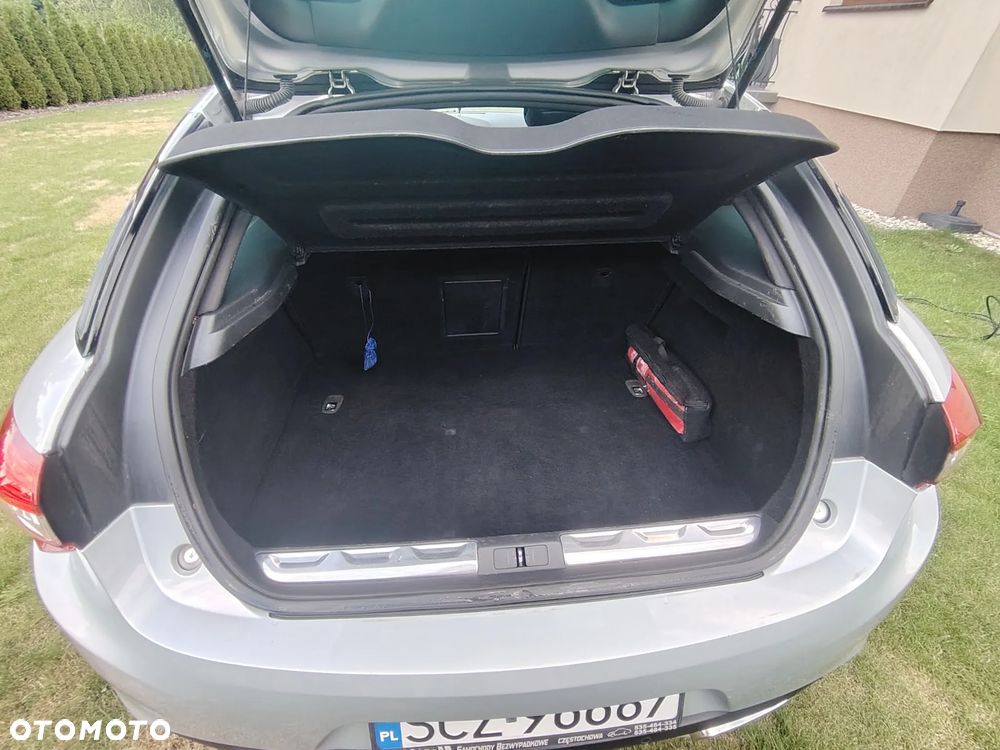Citroën DS5 HDi 165 SoChic - 10