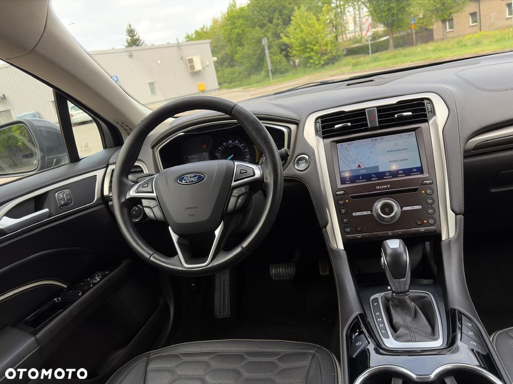 Ford Mondeo SW 2.0 Hybrid Vignale - 20