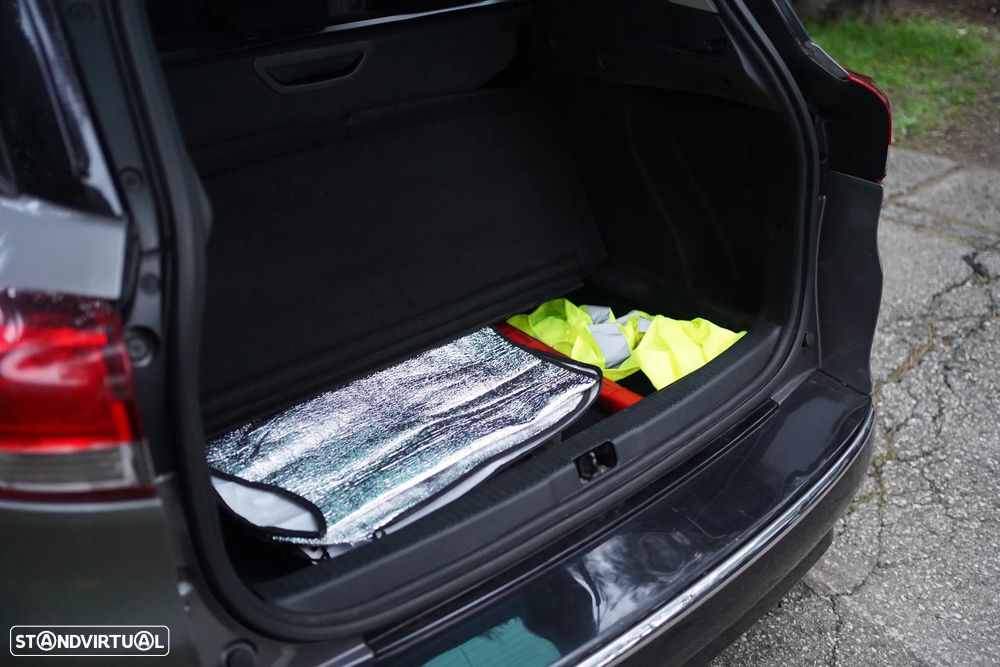 Renault Clio Sport Tourer - 16