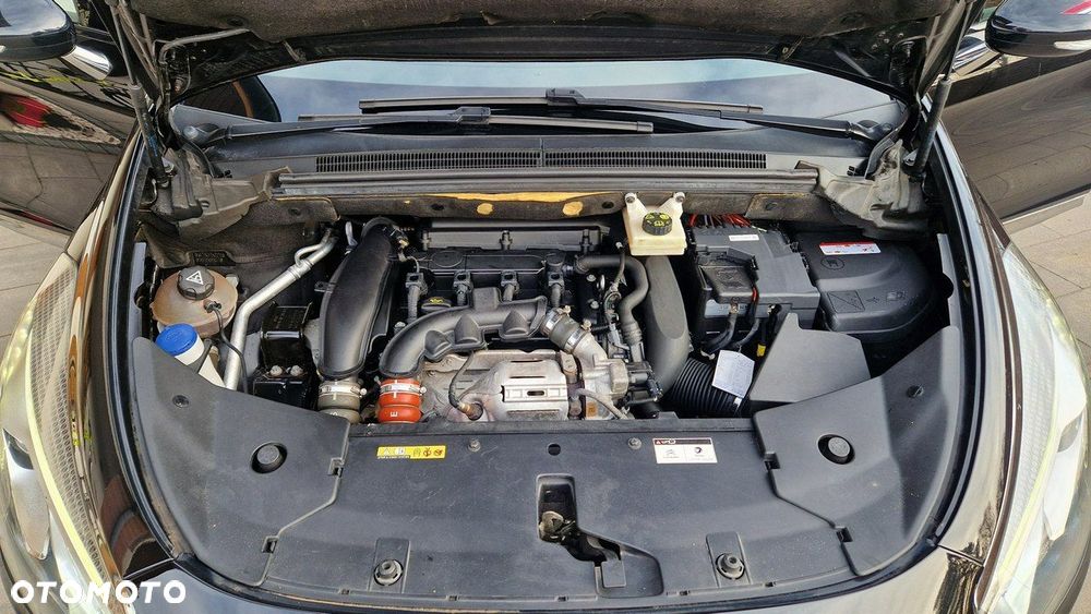 DS Automobiles DS 5 - 10