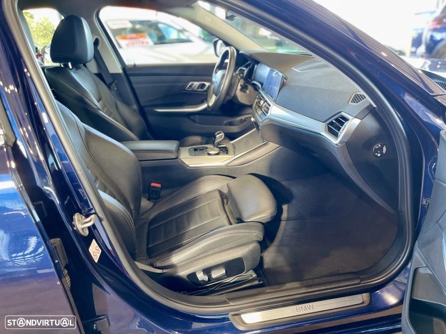 BMW 320 e Line Luxury Auto - 33
