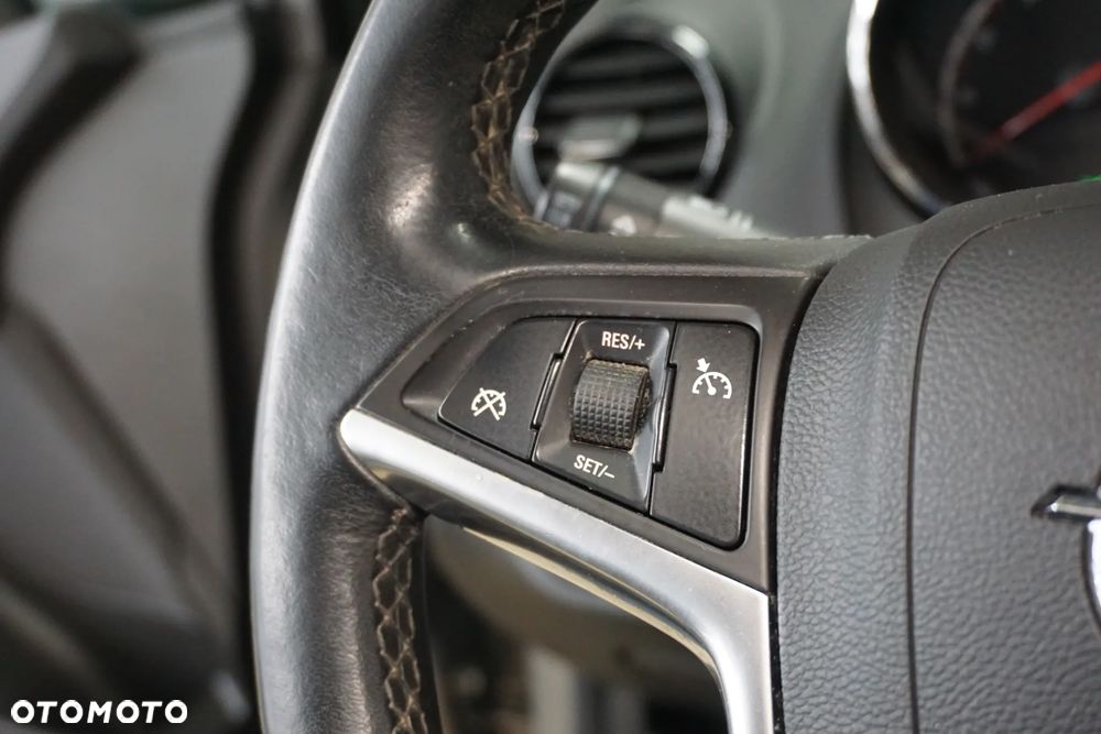 Opel Meriva 1.4 Active - 26