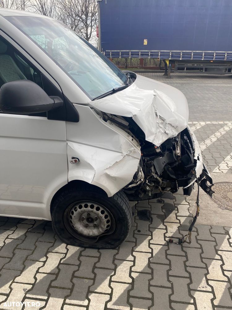 Volkswagen Transporter - 3