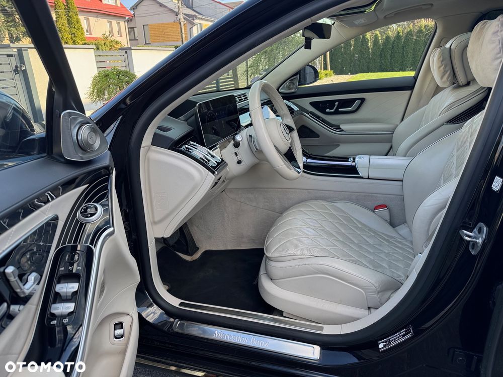 Mercedes-Benz Klasa S 580e 4Matic L 9G-TRONIC - 15