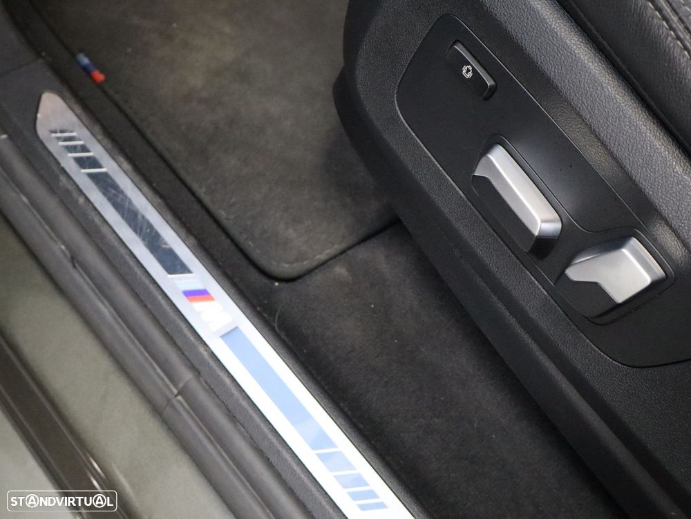 BMW X5 45 e xDrive Pack M - 28