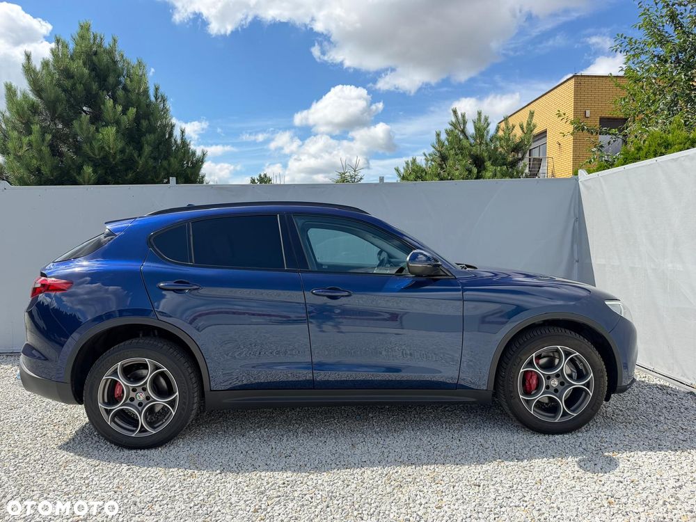 Alfa Romeo Stelvio 2.0 Turbo Estrema Q4 - 11