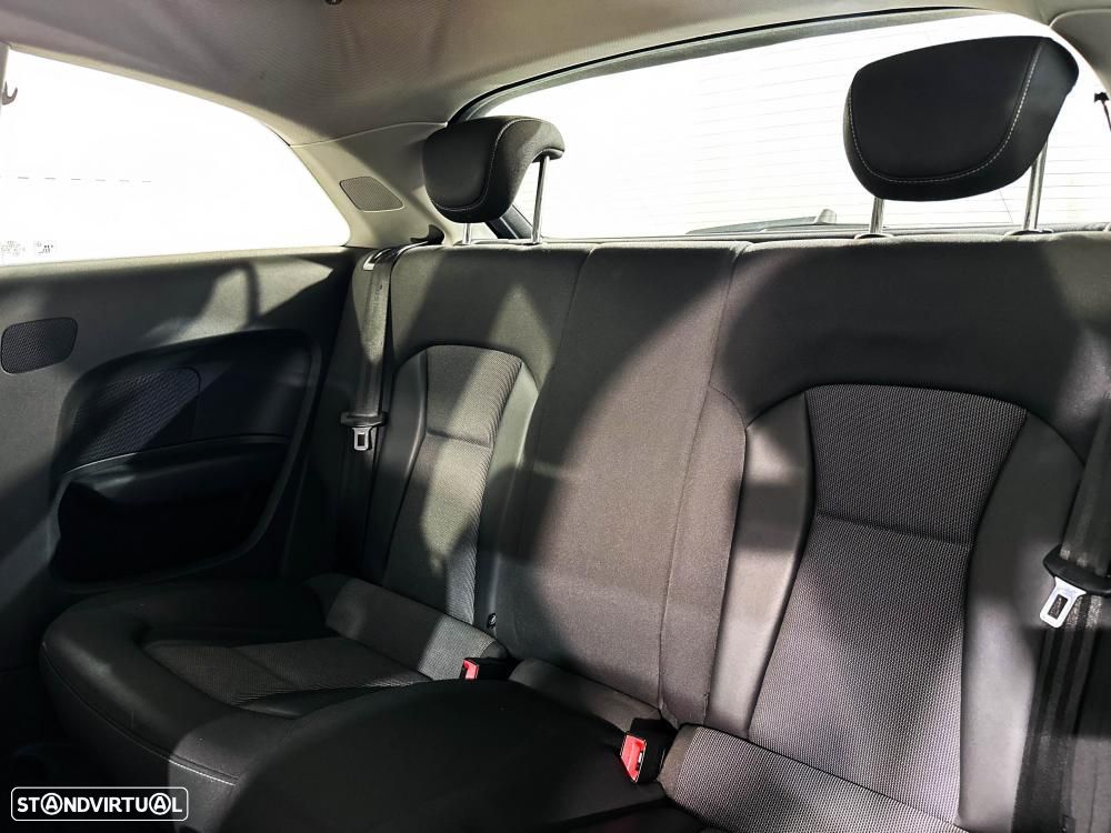 Audi A1 1.6 TDI Sport - 10