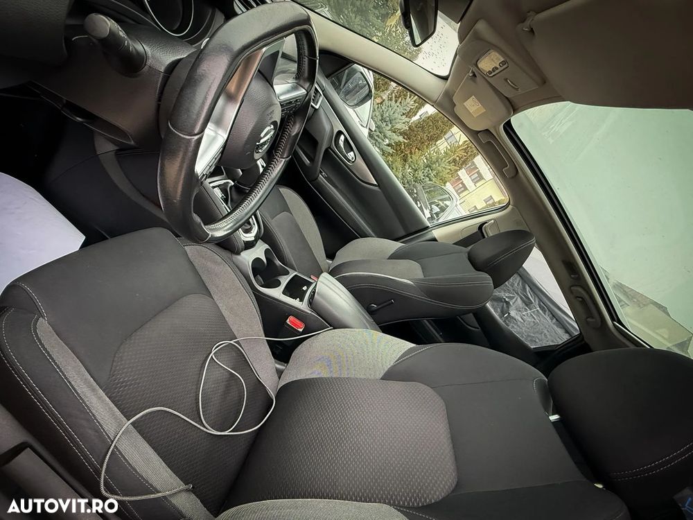 Nissan Qashqai 1.5 DCI DCT TEKNA - 8
