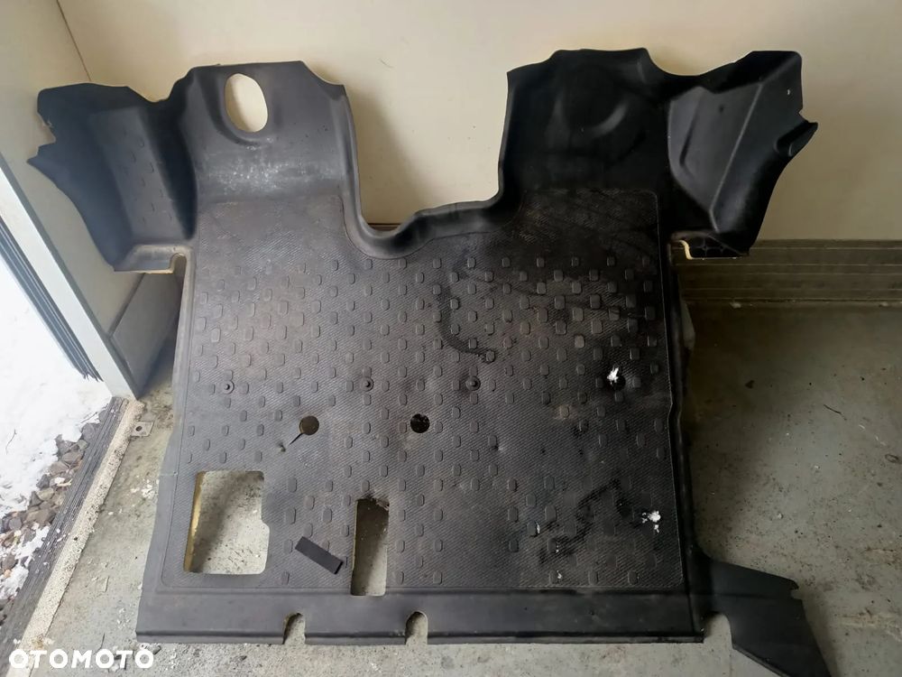 DYWAN WYKŁADZINA PODŁOGA TRAFIC III VIVARO PRIMASTAR TALENTO 15- - 1