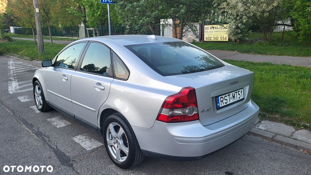 Volvo S40 2.0D Momentum - 3