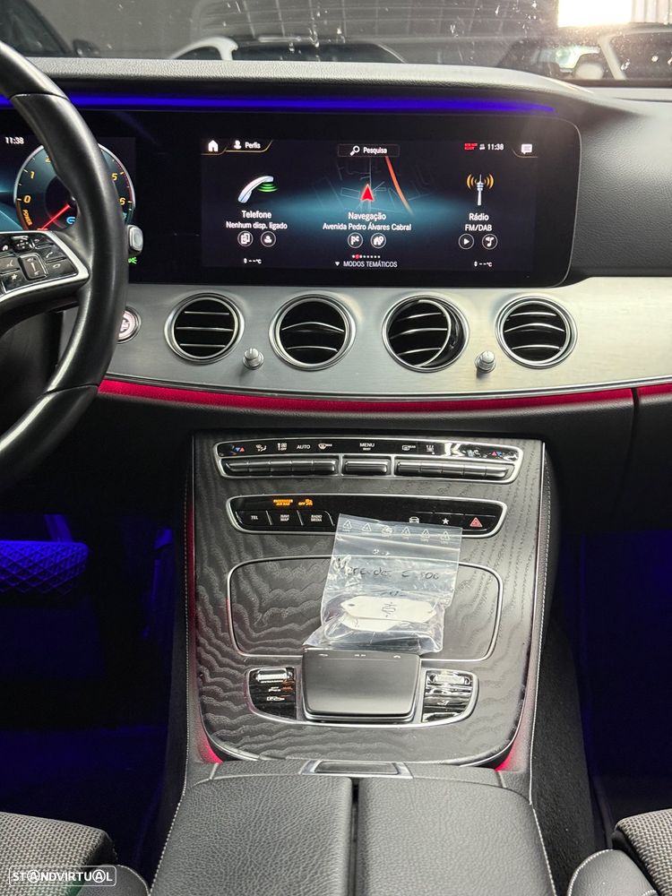 Mercedes-Benz E 300 de 4Matic 9G-TRONIC Avantgarde - 33