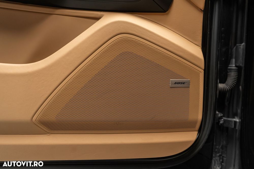 Porsche Cayenne - 13