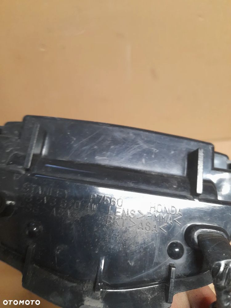 LAMPA TYŁ HONDA VFR 800 X CROSSRUNNER (7472917260) - 3