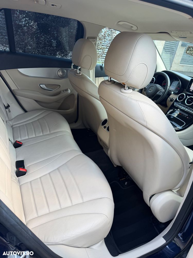 Mercedes-Benz GLC 220 d 4MATIC 9G-TRONIC - 6