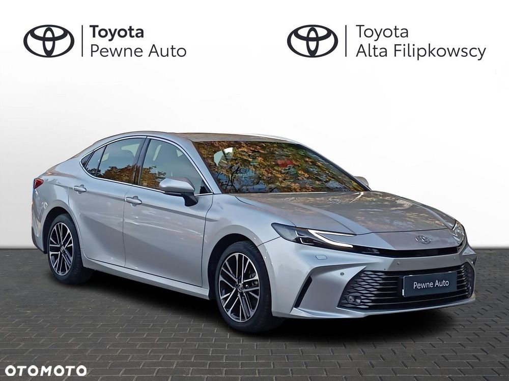 Toyota Camry 2025