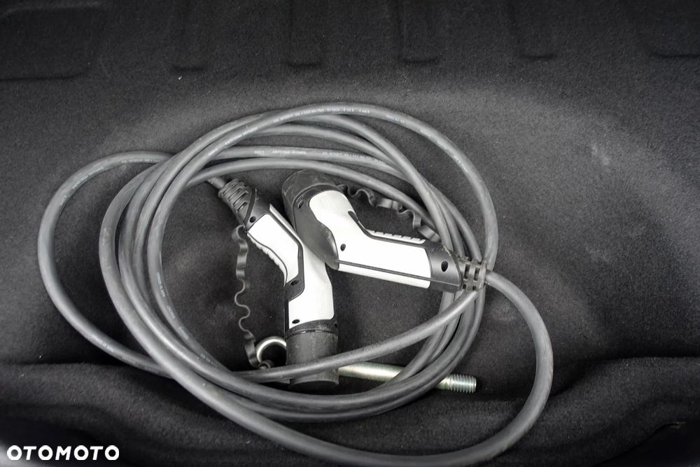 Citroën C4 e-C4 136 FEEL - 27