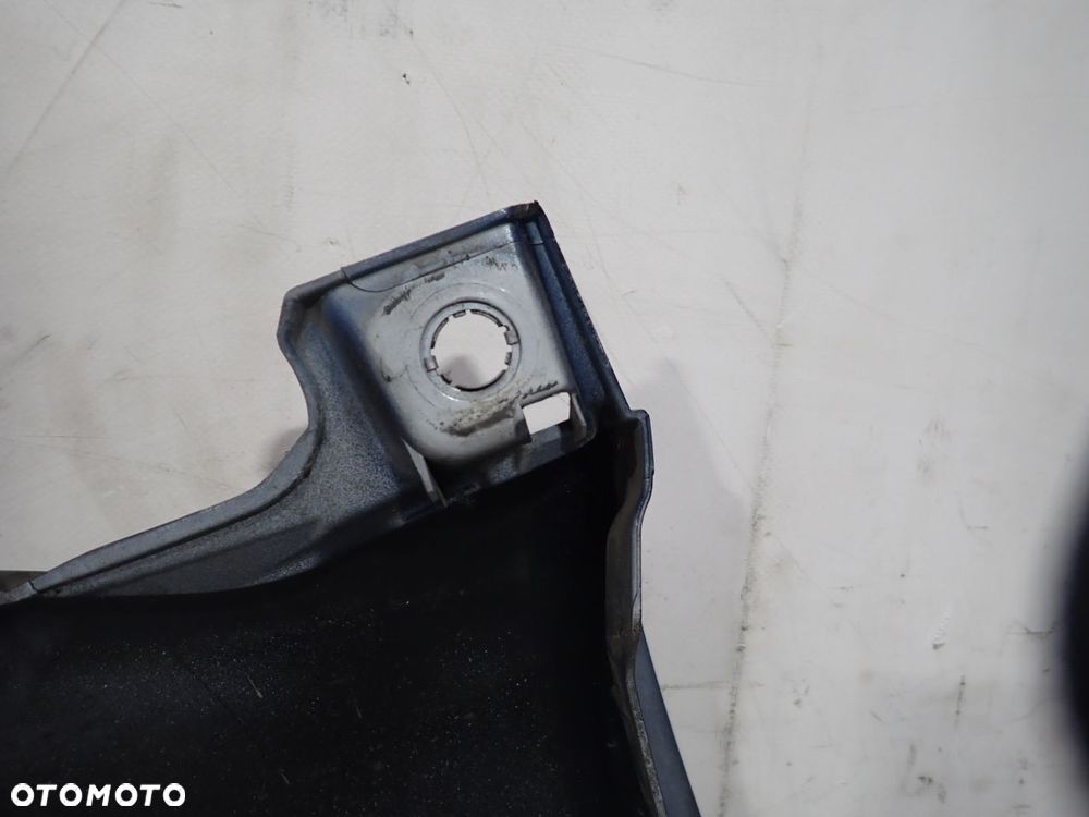 BŁOTNIK PRAWY PRZEDNI CITROEN C4 1.4 - 7