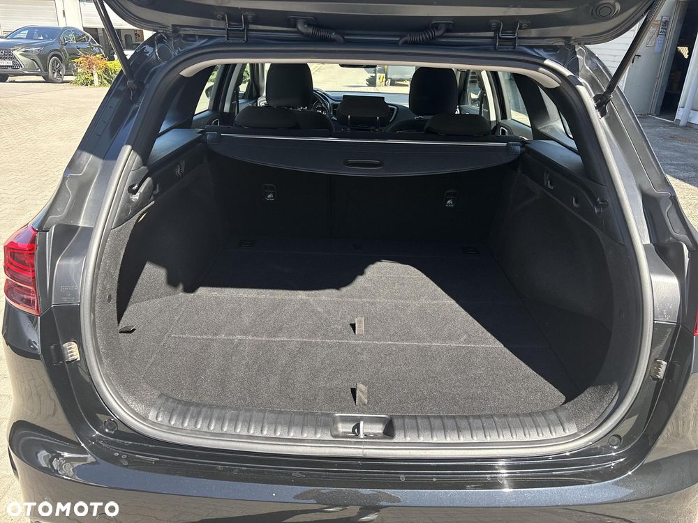 Kia Ceed 1.5 T-GDI M - 17
